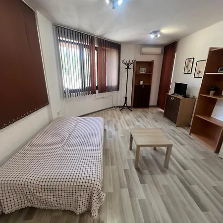 Buxton Apartment Varna